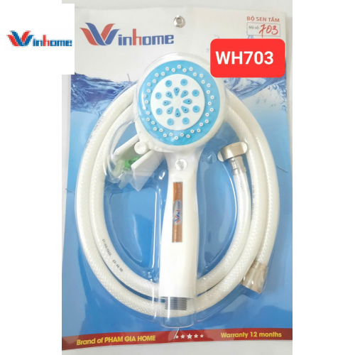 w703